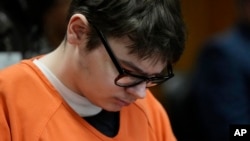 Итан Крамбли