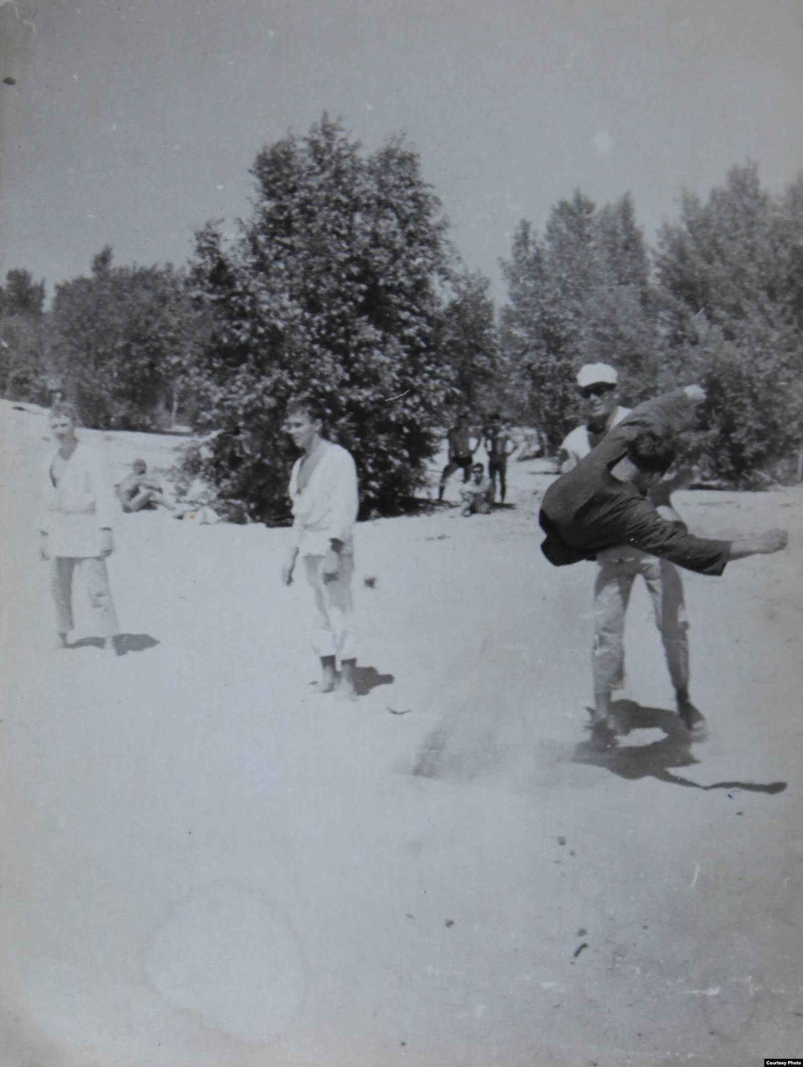 Тренировка на киевском пляже. Фото из личного архива Рудольфа Каценбогена