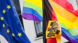 Европейский суд обязал все страны Евросоюза признавать однополые браки, заключенные в других странах ЕС