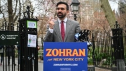 Иммигрант, социалист, мусульманин: кто такой Зохран Мамдани, который сегодня может стать мэром Нью-Йорка?