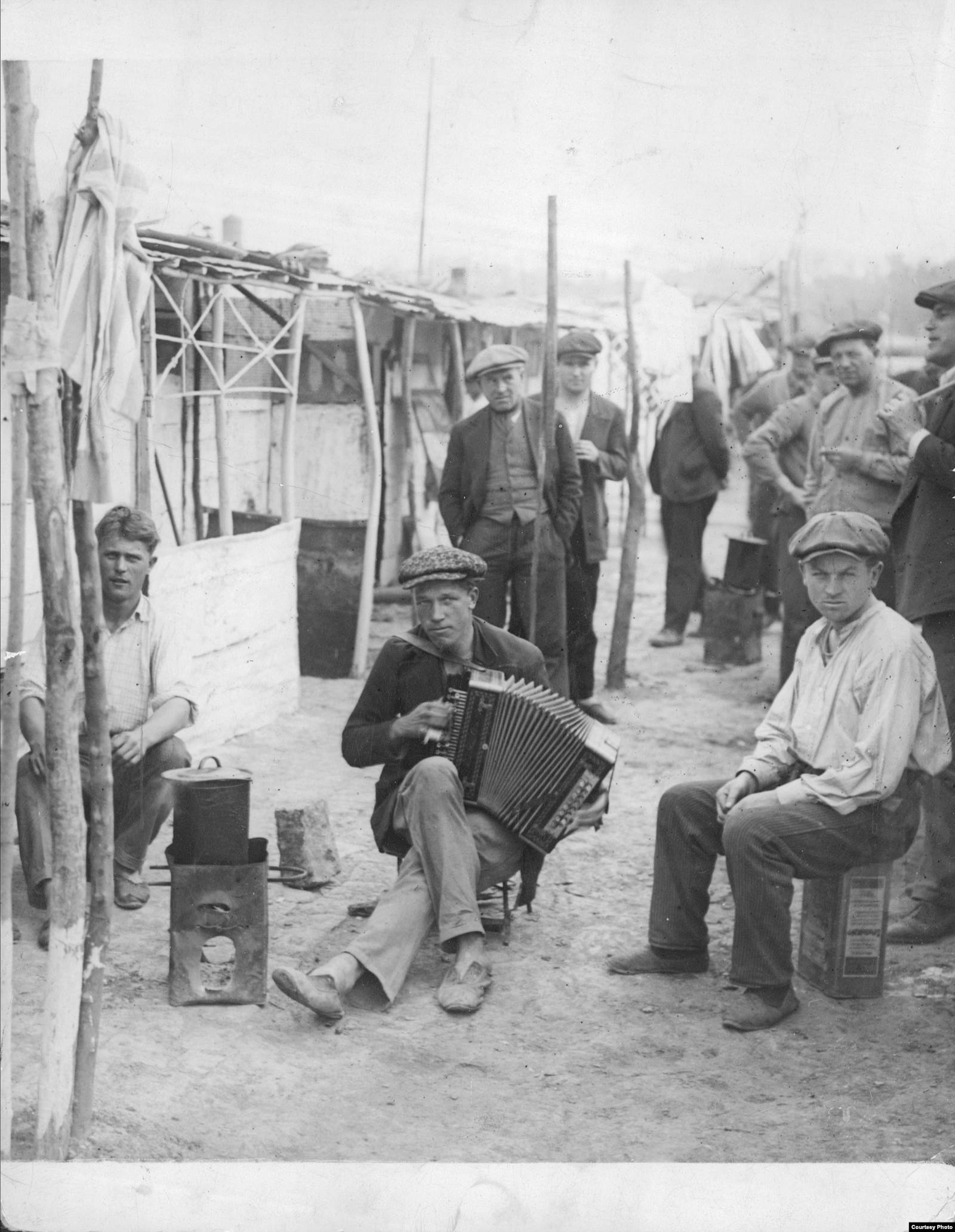 Среди первых обитателей вищи было много эмигрантов из Польши. Фото: Archivo General de la Nacion Argentina