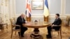 Пресьер-министр Великобритании Борис Джонсон и президент Украины Владимир Зеленский. 1 февраля 2022 года