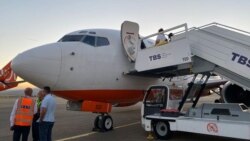 Шестьдесят пять депортированных из России украинцев, застрявших на границе в Грузии, вернулись на родину